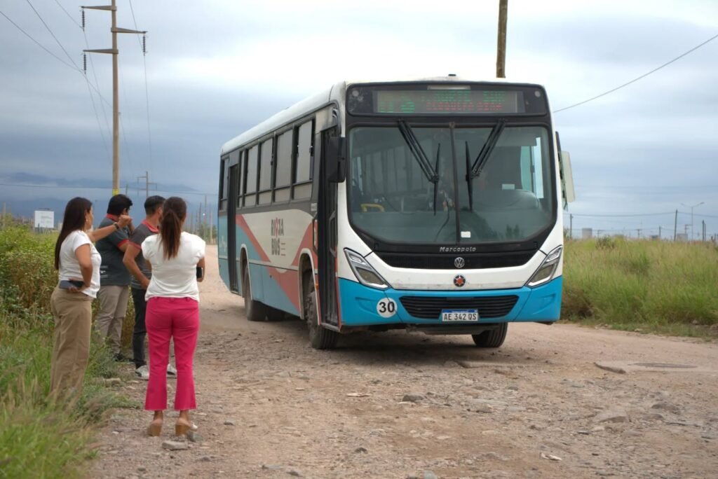 Rioja Bus: el servicio al Parque de la Ciudad quedará fijo durante todo el año 636895917 18088605977519213 5460518507331826654 n