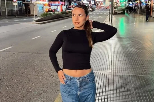Agostina Páez, la abogada argentina detenida en Brasil, continúa con tobillera y a la espera de una decisión 360 4