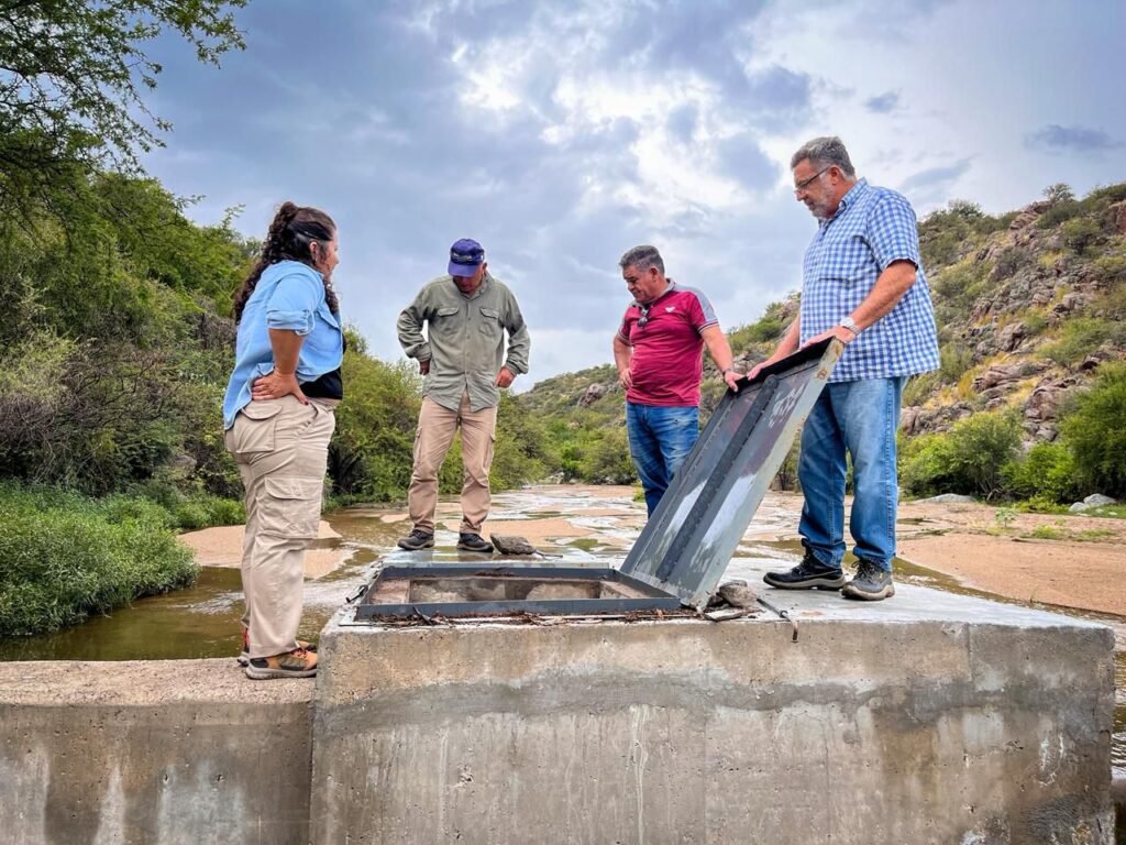 Regularizan el sistema de distribución de agua en La Callana WhatsApp Image 2026 03 09 at 11.36.48 AM