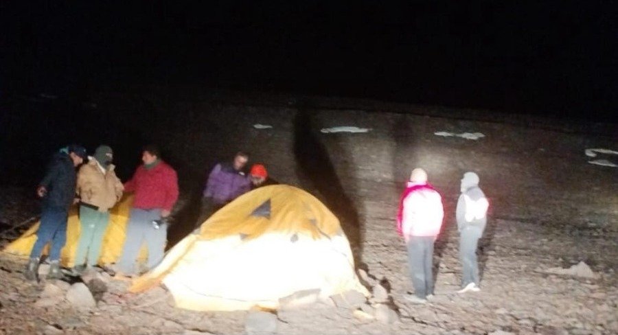 Vinchina: El municipio informó sobre el operativo de búsqueda de una turista desaparecida en el Cerro WhatsApp Image 2026 03 25 at 11.49.15 AM