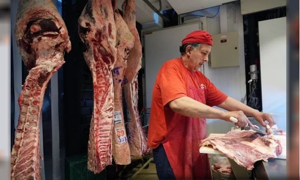 Avanza la crisis: el consumo de carne cayó al menor nivel en 20 años carne