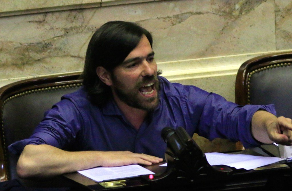 Nicolás del Caño cruzó al Gobierno por los vuelos de Adorni: «Tiene que dar explicaciones» image 8