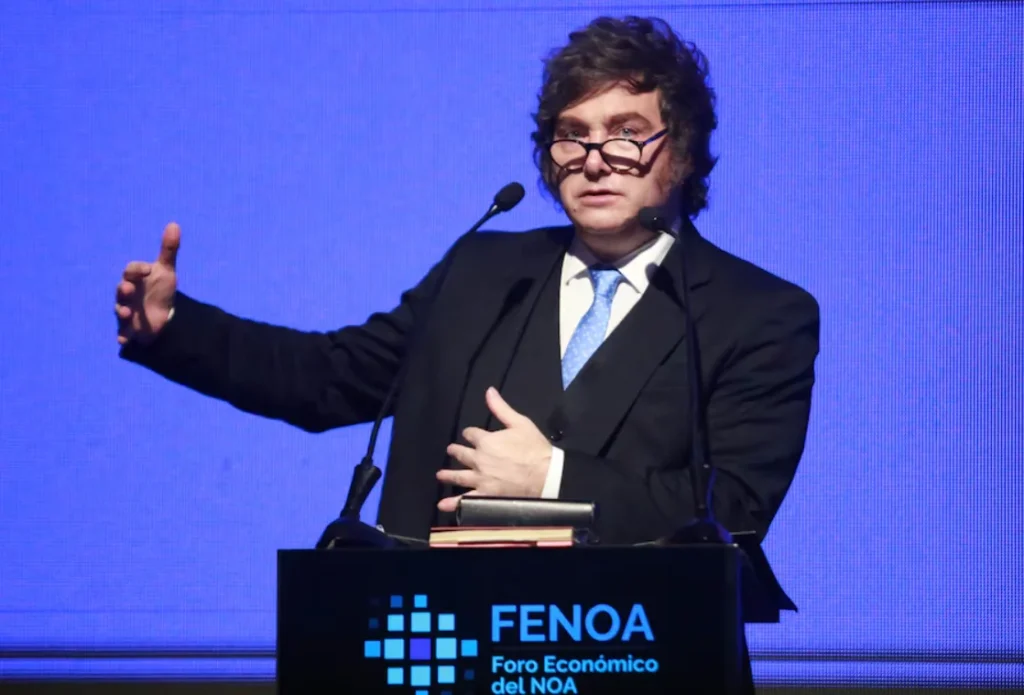 Pese a los escándalos, Milei habló de “valores morales” milei 1