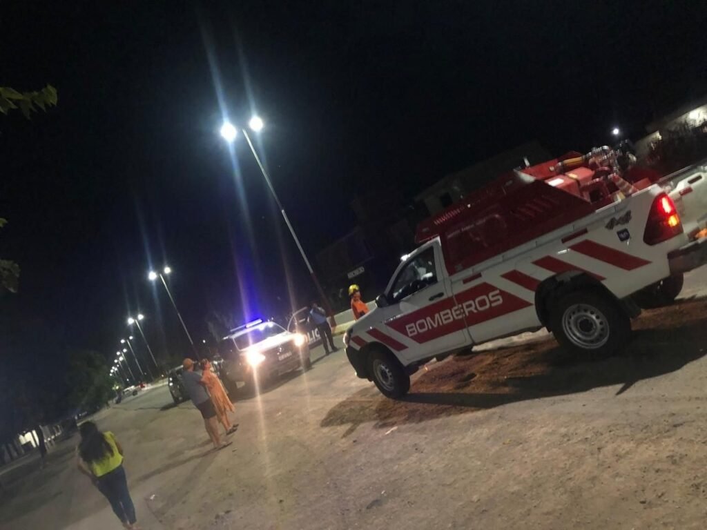 Motociclista fue hospitalizado tras caer en Ruta N° 5 y Gaspar Gómez ruta