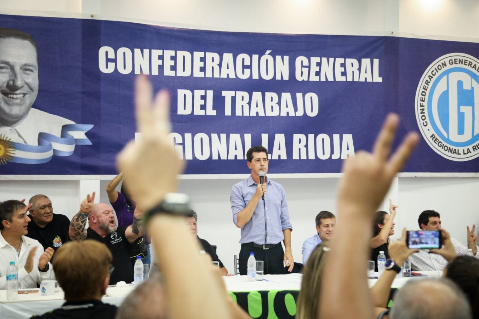 Wado de Pedro y Recalde encabezaron un encuentro con más de 60 gremios en la CGT de La Rioja wado de pedro en la rioja