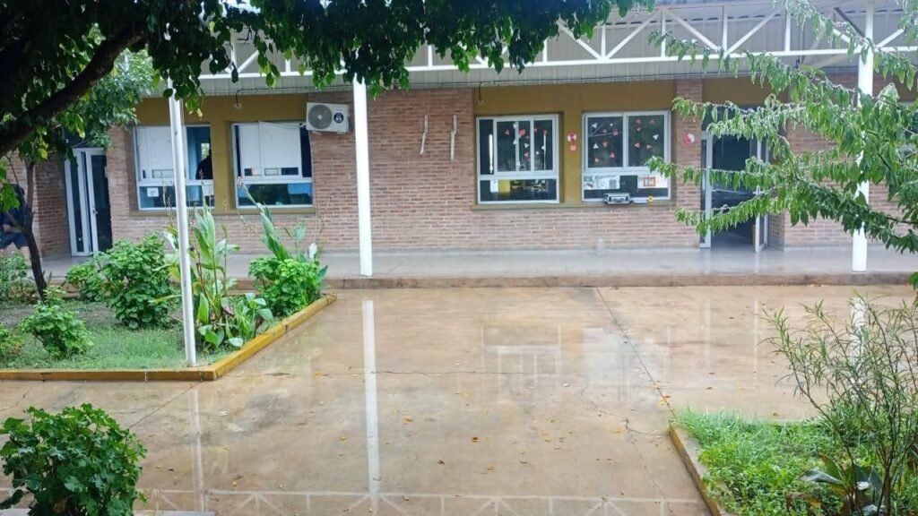 Padres del Colegio N° 18 se autoconvocan ante reiterados hechos de inseguridad 1 667460047 1245218741116839 4026255187425778754 n