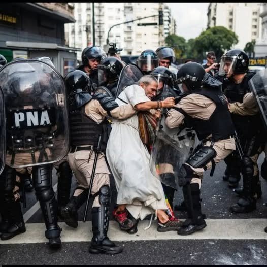 La Argentina de Milei, foto ganadora del World Press Photo 2026 669682854 27007949778788379 8704235907461170936 n