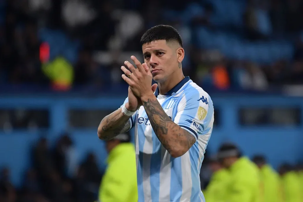 Informe arbitral complicó a Marcos Rojo tras su expulsión ante River 720 6