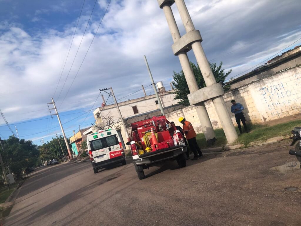 Un motociclista sufrió una caída tras perder el control de su rodado WhatsApp Image 2026 04 15 at 10.55.29 AM