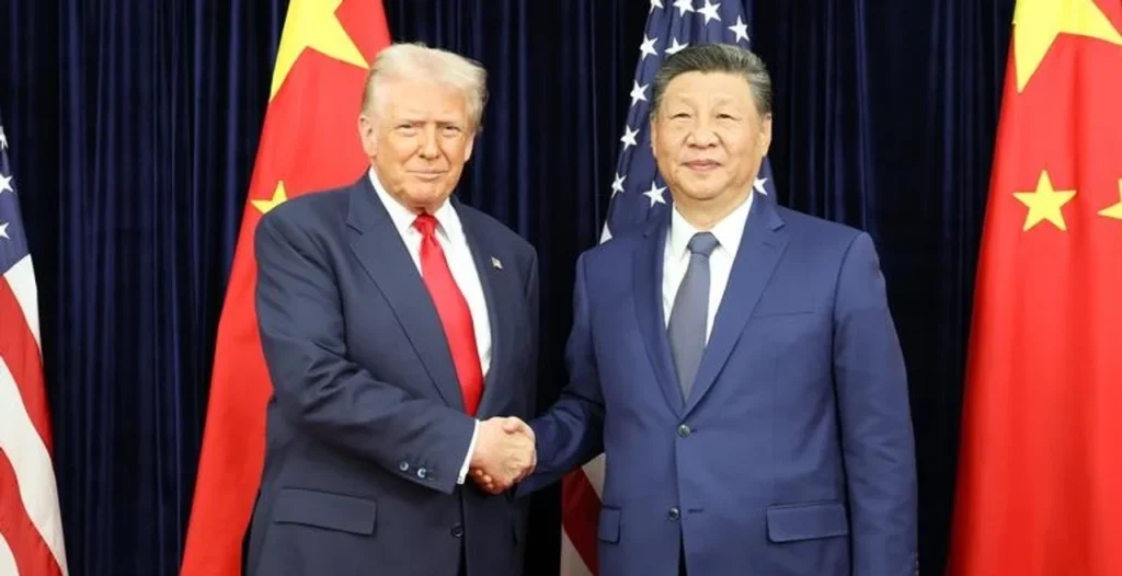 Trump llegó a Pekín en visita de Estado a China 720 4