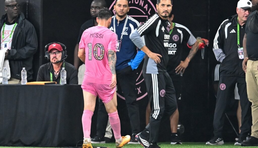Messi: se conocieron nuevos detalles de su lesión y cuánto tiempo estará afuera AFP 20260525 B3X88UL v2 HighRes FblMlsInterMiamiPhiladelphia 6a14b2c69dbfb