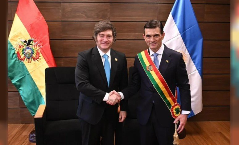Argentina le envió ayuda humanitaria a Bolivia Bolivia