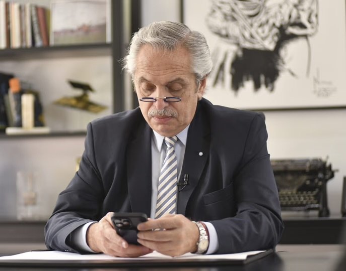 Alberto Fernández volvió a críticar al Gobierno: «Votaron a su verdugo» IMG 1697