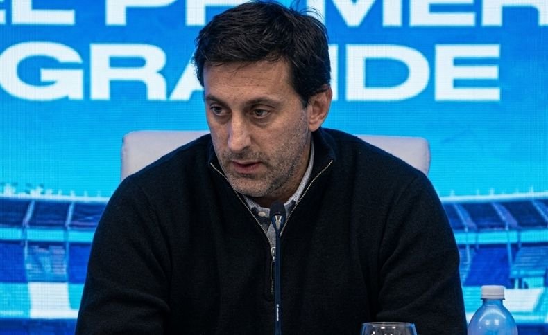 Diego Milito explicó por qué Racing echó a Costas: «El sentir marcaba que era un fin de ciclo» IMG 2007