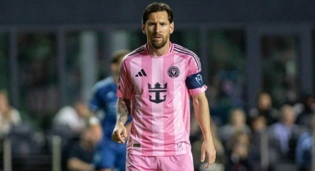 Lionel Messi pidió el cambio y hay alarma mundial: qué tiene el capitán de la Selección messi alarma 6a141c746548a