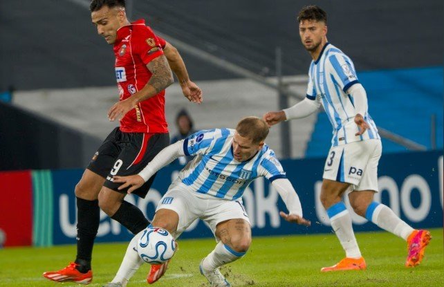Racing empató con Caracas y quedó eliminado de la Copa Sudamericana racing 6a1026d56f165