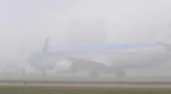 Complicaciones en el aeropuerto de Ezeiza por la niebla: al menos 14 vuelos afectados vuelos ezeiza 6a159969aa8fd