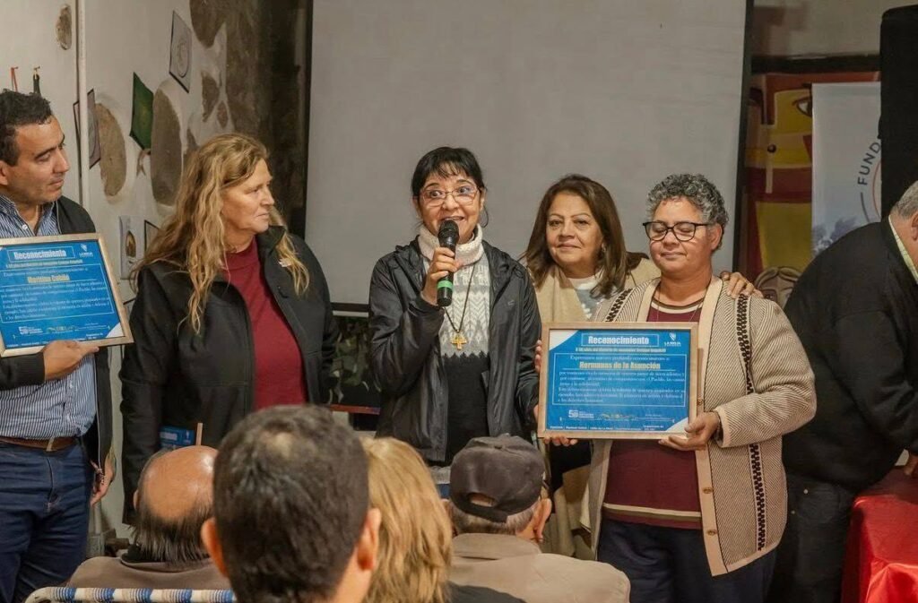 Castro Barros: Casa María rindió homenaje a Monseñor Angelelli a 53 años del inicio de su martirio 724783044 1661866692606528 8994637412512501448 n