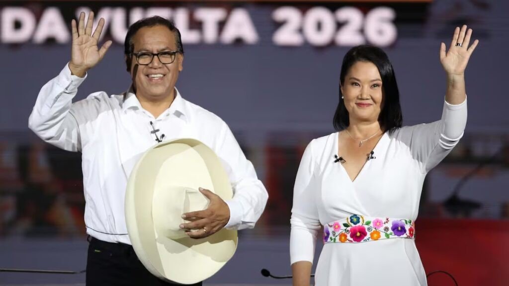 Elecciones en Perú: Sánchez adelanta a Fujimori en la contienda electoral aún sin definir Fujimori Sanchez 6a27f4cf8252c