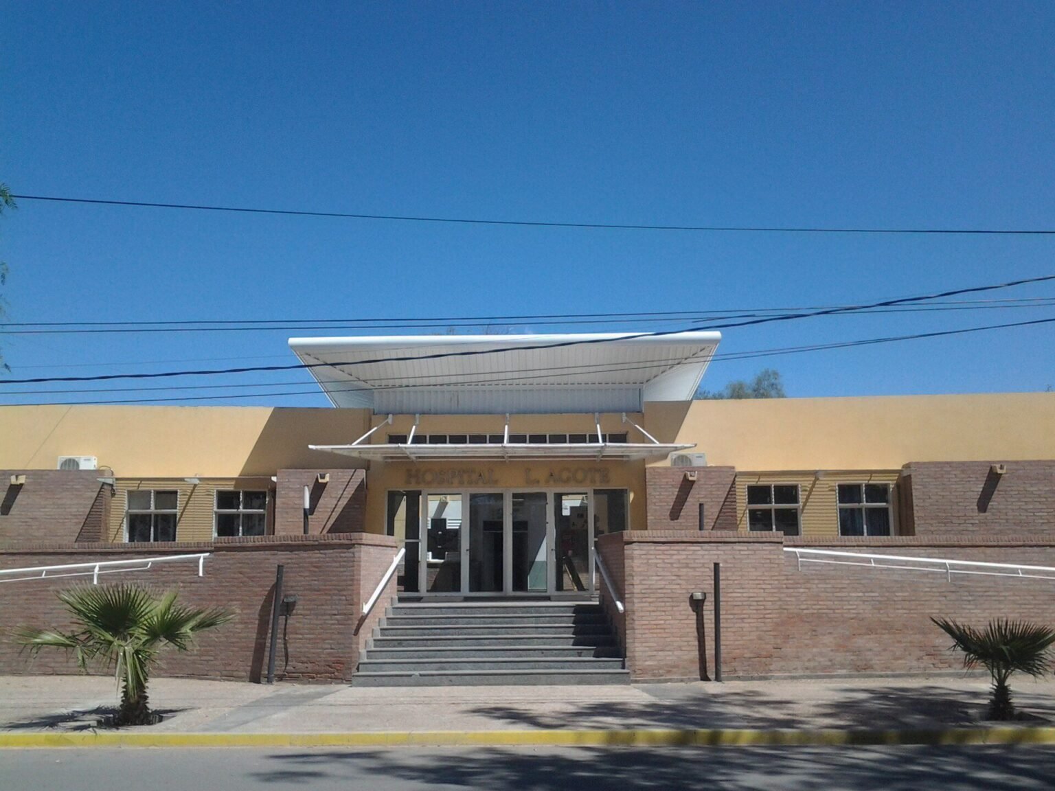 Consternación en Chamical: falleció una niña tras un ahogarse en una pileta Hospital luis agote