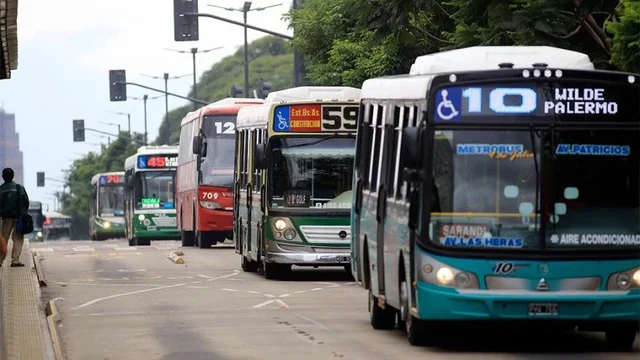 La UTA pide un aumento de sueldos y amenza con un paro de colectivos IMG 2514