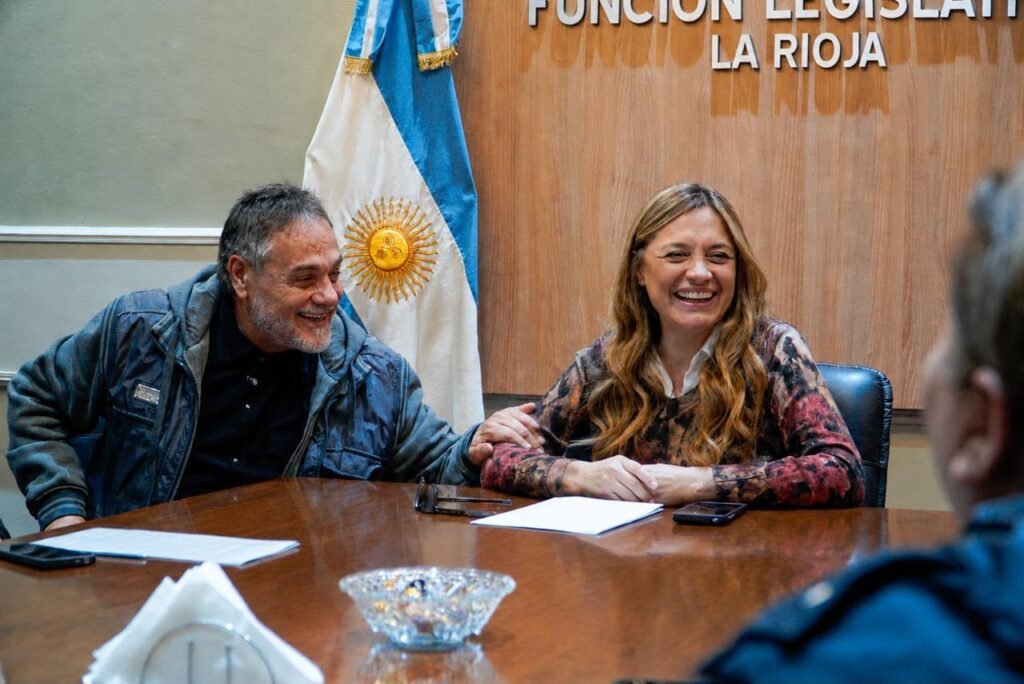 Presentan Proyecto de Ley para mejorar la inclusión y fortalecer la independencia de personas con discapacidad WhatsApp Image 2026 06 02 at 12.23.03 PM