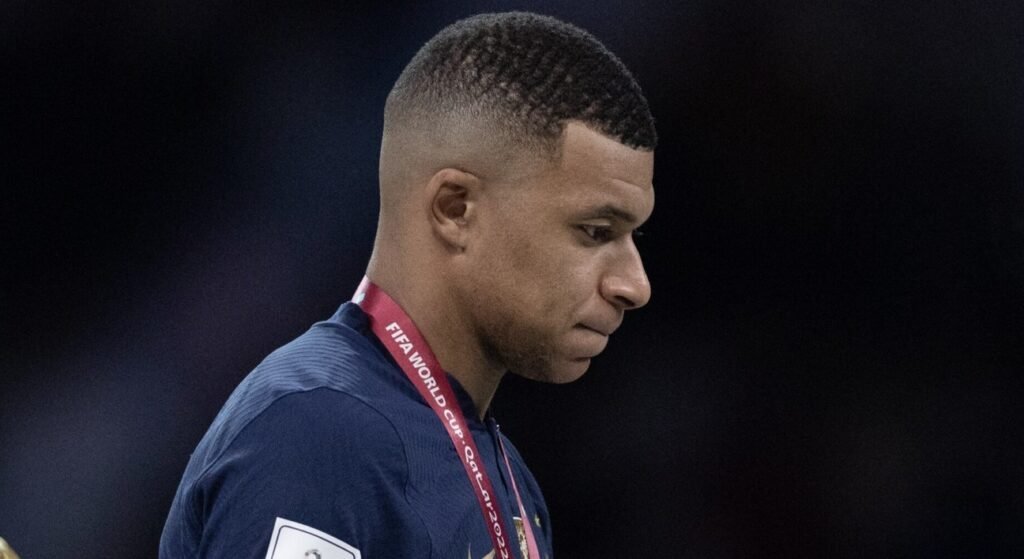 Mbappé volvió a hablar sobre la final del Mundial de Qatar: «Perdimos de la forma más cruel» mbappe francia 6a301fbecfe97