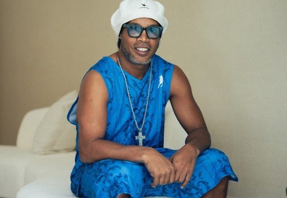 Pitbull y Sean Paul al frente de «Camisa 10», el álbum global de Ronaldinho que incluye artistas argentinos ronaldinho 6a2835ce4a2de