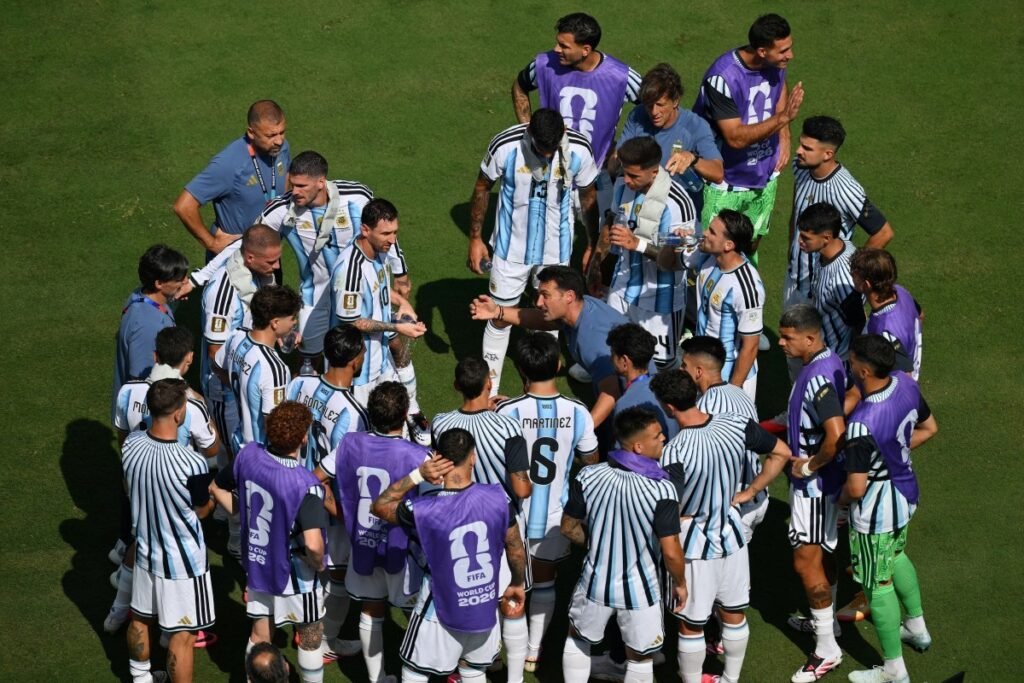 La Selección argentina vuelve al país: cuándo y a qué hora llega desde Nueva York AFP 20260719 C2L66CY v1 MidRes FblWc2026Match104EspArgFinal 6a5d59d47dbcb 1