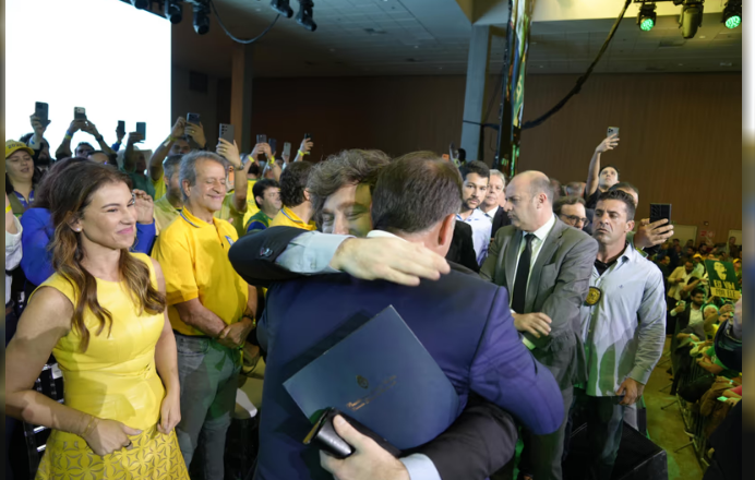 Milei cuestionó a Lula y sostuvo que Flávio Bolsonaro “es el único capaz de pararlo” Captura de pantalla 2026 07 25 175104 6a6522495b5d8