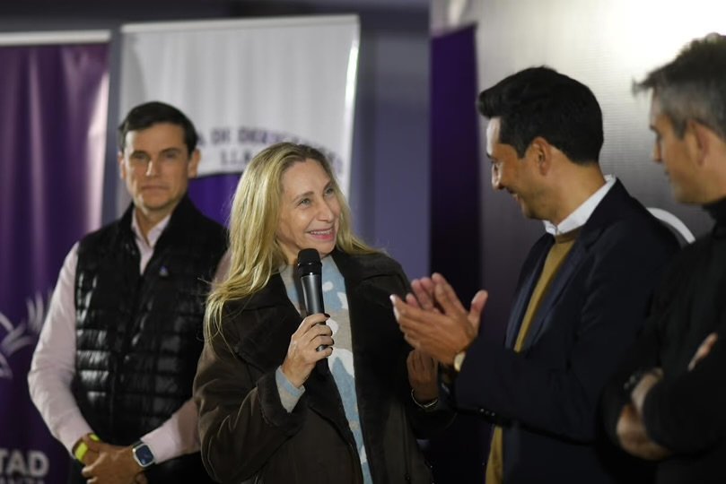 “El objetivo es que mi hermano sea reelecto en 2027”: Karina Milei inauguró la Escuela de Dirigentes de LLA en Misiones IMG 3465