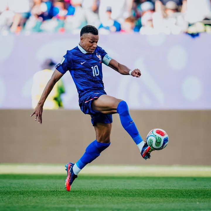 Mbappé, durísimo con Paraguay: “También podemos jugar al fútbol sucio” IMG 3483