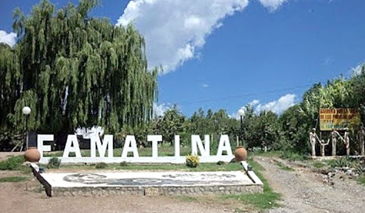 Una mujer murió tras ser atropellada por una camioneta en Famatina IMG 3770