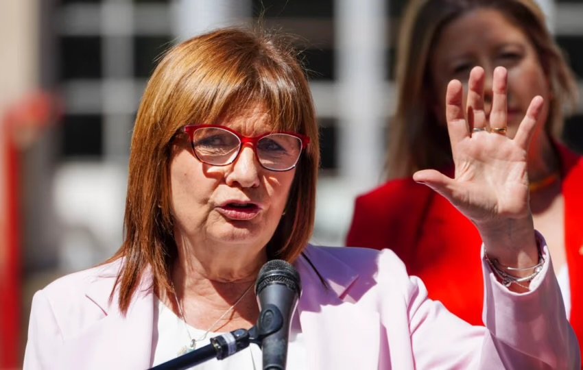 Bullrich: “La oposición usa el Mundial para hacer campaña anti-reelección” IMG 3783