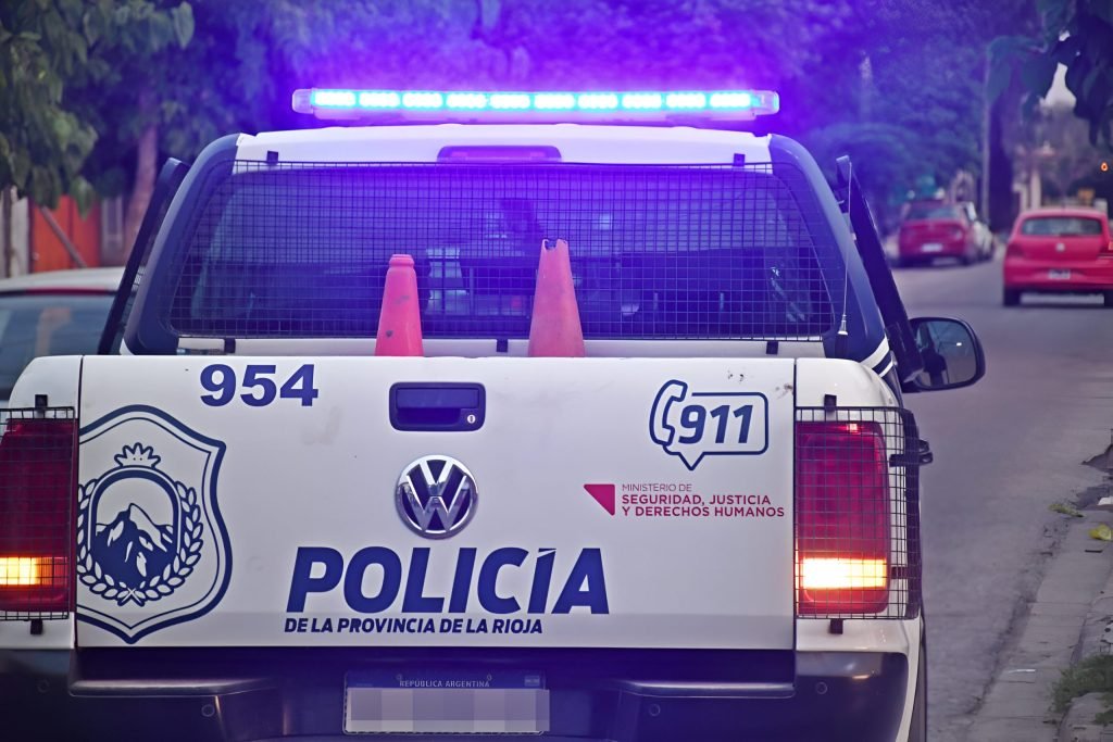 Una joven fue hospitalizada tras ser herida con un arma blanca en Aimogasta IMG 3831