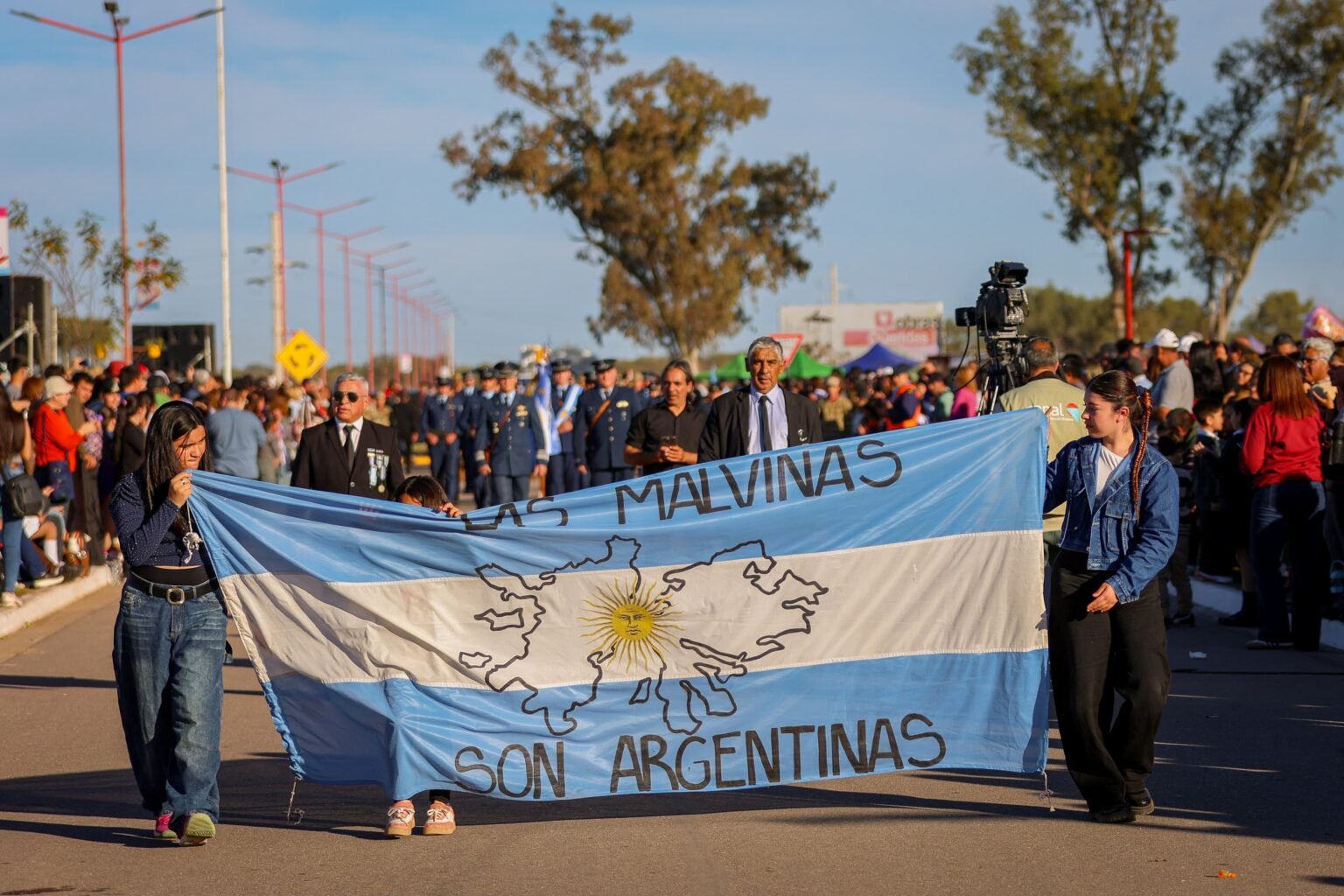 Chamical celebró su 186° aniversario con una fuerte defensa del desarrollo y el compromiso con el interior 04c28efa e012 4698 a4c8 99430642f4ba