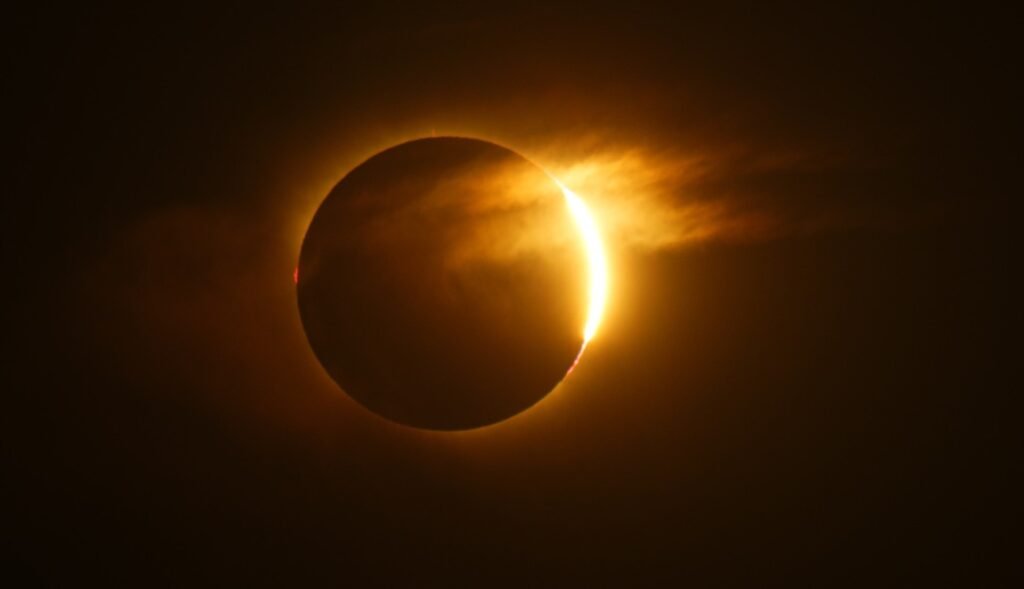 España observó el primer eclipse solar total en más de un siglo AFP 20260812 bretonhernandez totalsol260812 npMXq v1 HighRes TotalSolarEclipseS 6a7ce69e7c2f1