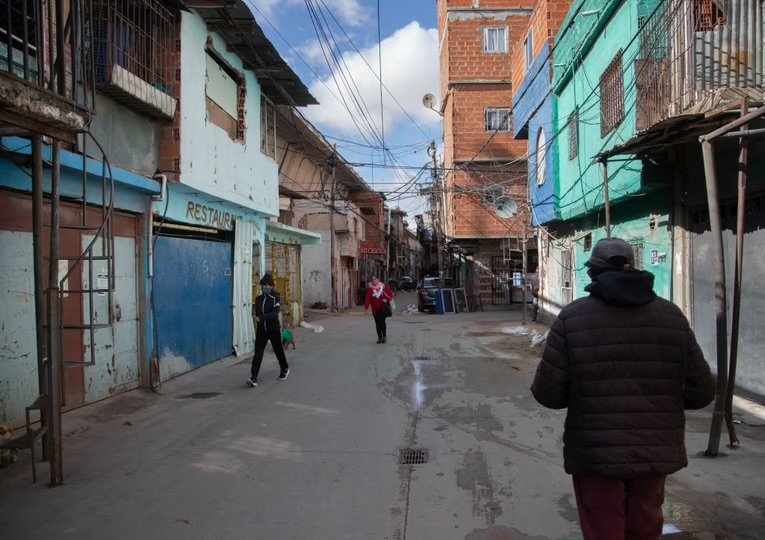 Una de cada cuatro personas con discapacidad vive con hacinamiento y casi 8% sufre condiciones críticas IMG 4406