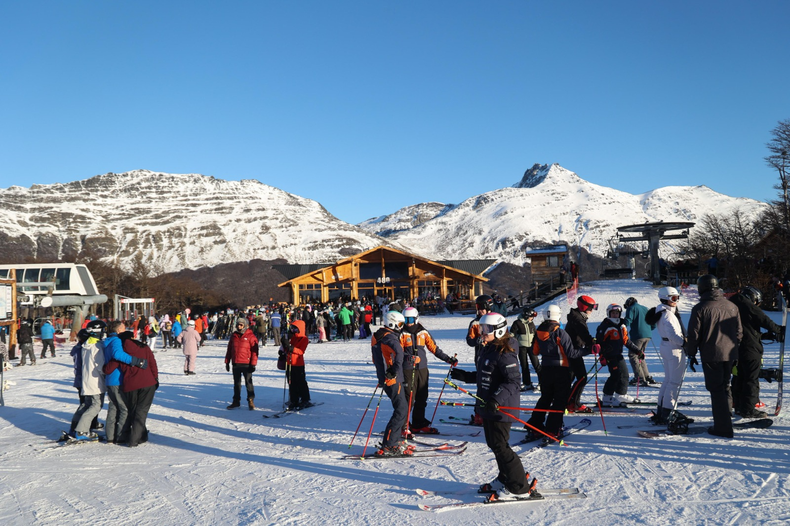 Turismo de invierno: viajaron 4,6 millones de personas, pero el gasto quedó por debajo de la inflación IMG 4422