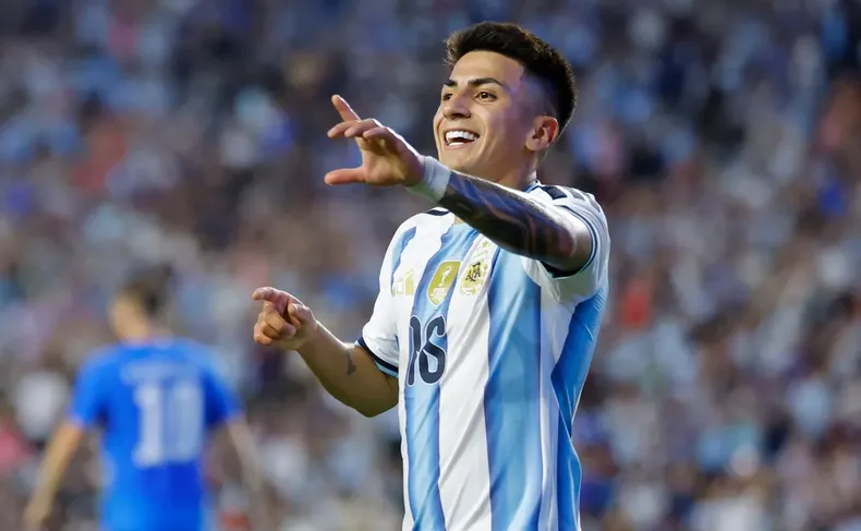 River oficializó la compra de Thiago Almada: cuándo llega al país y en qué partido podría debutar IMG 4587