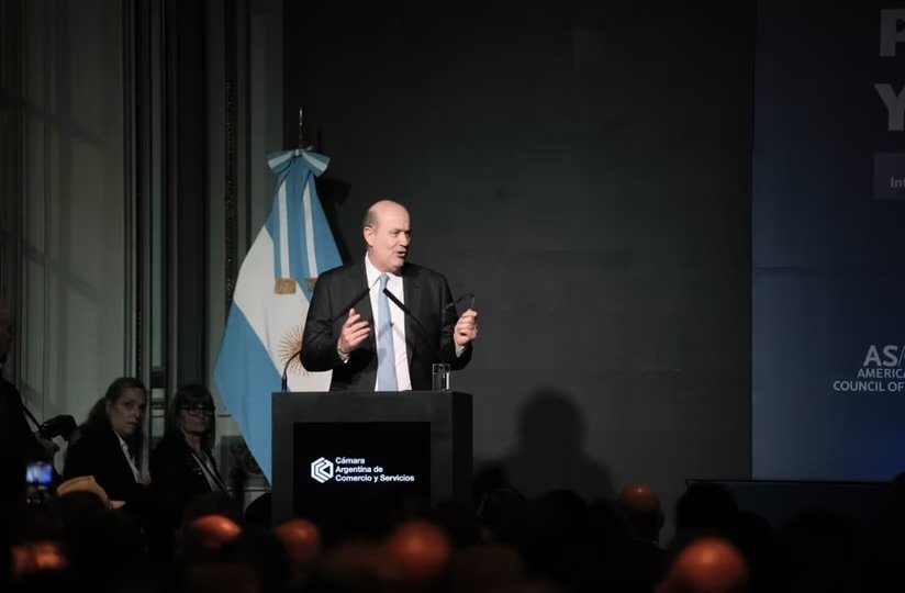 “Es cierto”: Sturzenegger admite pérdida de empleo formal IMG 5376