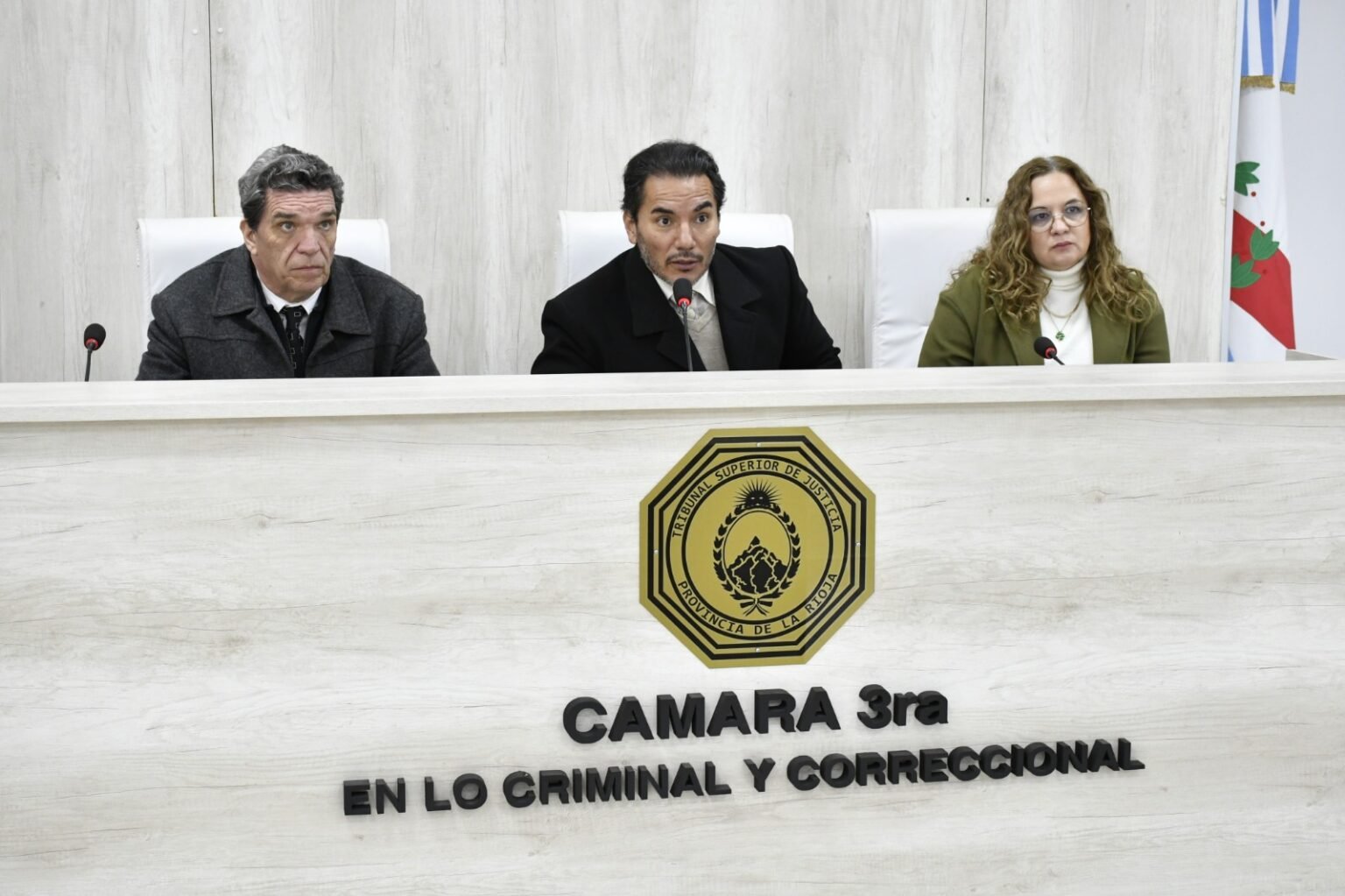 Fiscalía pide 10 años de prisión para un sujeto acusado de abusar de una adolescente en Capital Juicio Dr Diaz abuso sexual sanagasta 1 24 08 26