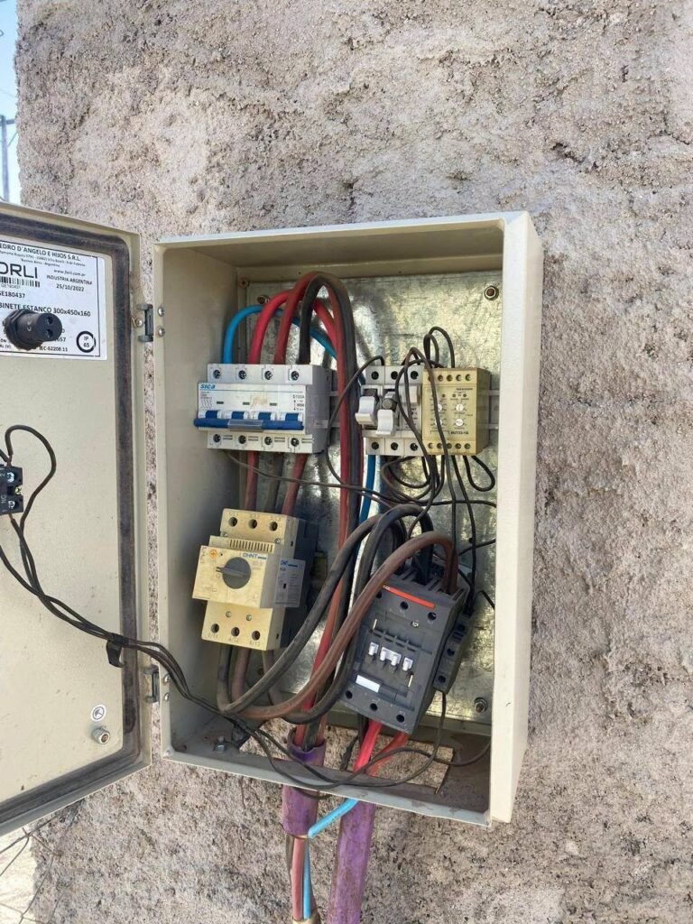 Nuevo robo en una bomba de agua afecta el suministro en el sector norte de Aimogasta 1 WhatsApp Image 2026 08 06 at 11.17.42 AM