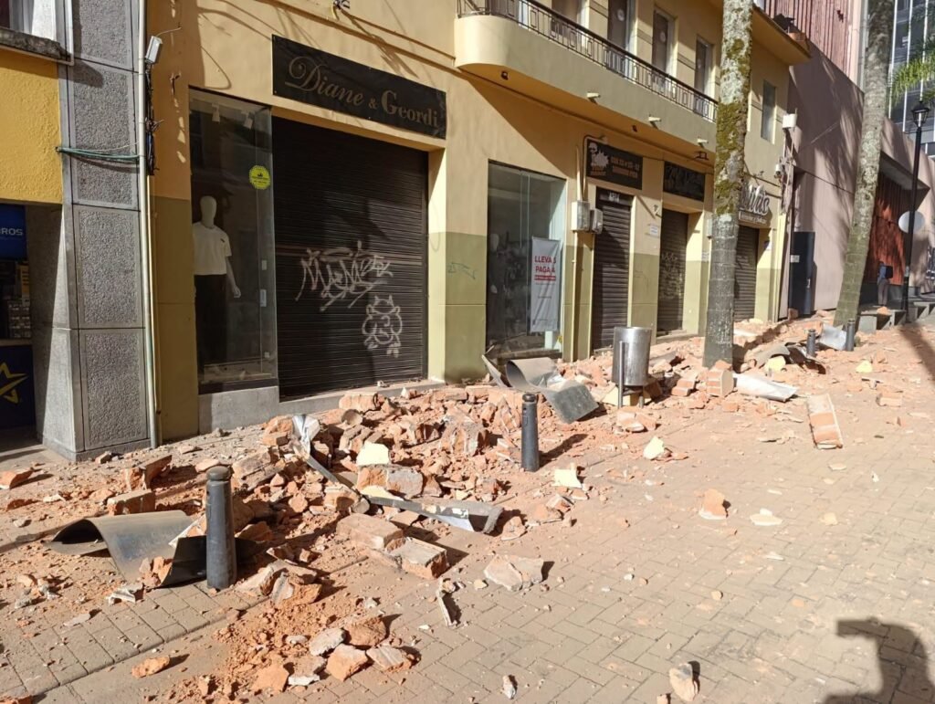 Fuerte sismo sacudió a Colombia: reportan movimiento telúrico con epicentro en el Chocó 1 WhatsApp Image 2026 08 10 at 10.29.04 AM 1 1