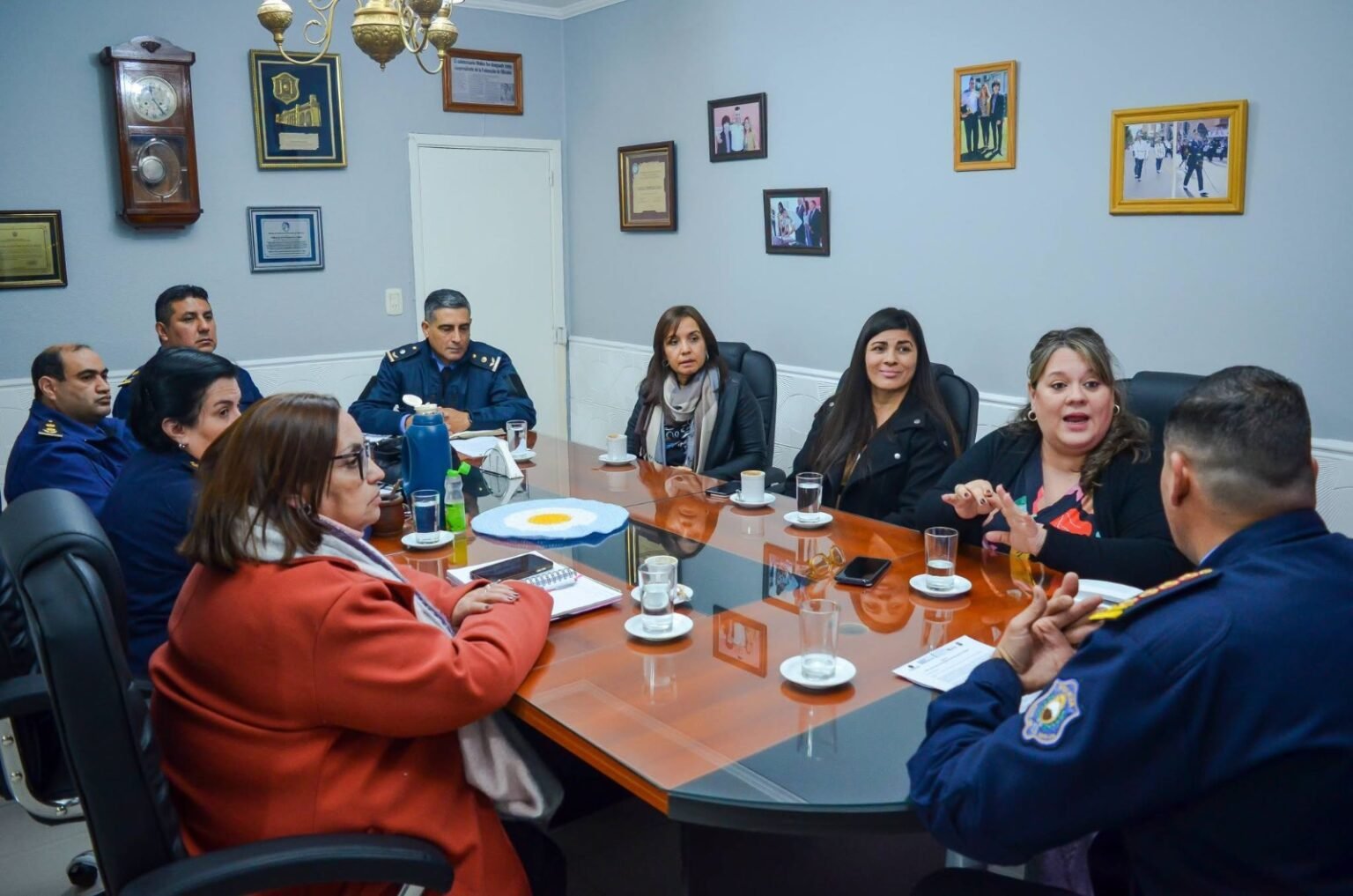 Autoridades policiales y judiciales coordinan la implementación del Formulario Único de Denuncia WhatsApp Image 2026 08 10 at 9.34.33 PM