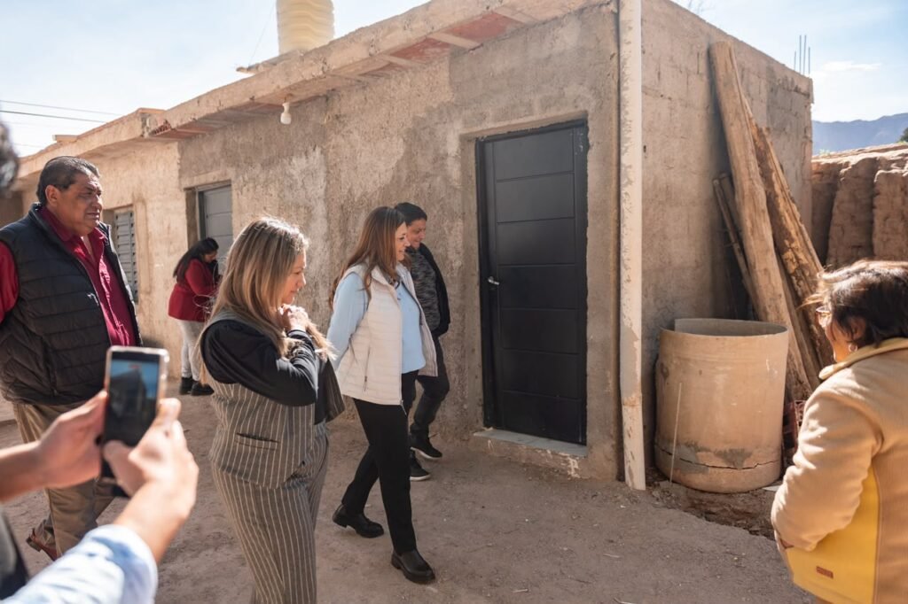 Madera destacó el rol de la Iglesia en la contención y acompañamiento de las juventudes WhatsApp Image 2026 08 11 at 9.51.53 AM