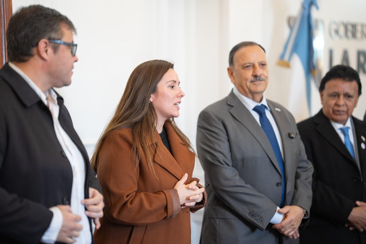 Más de 100 productores reciben apoyo de la Provincia para sostener la producción de comino WhatsApp Image 2026 08 13 at 10.11.46 PM