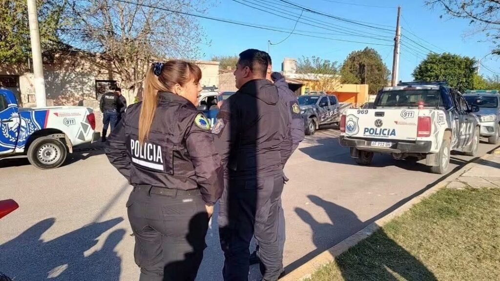 Violencia familiar extrema: una joven atacó a su padre con un machete y quedó en la mira de la Justicia WhatsApp Image 2026 08 24 at 9.02.58 AM