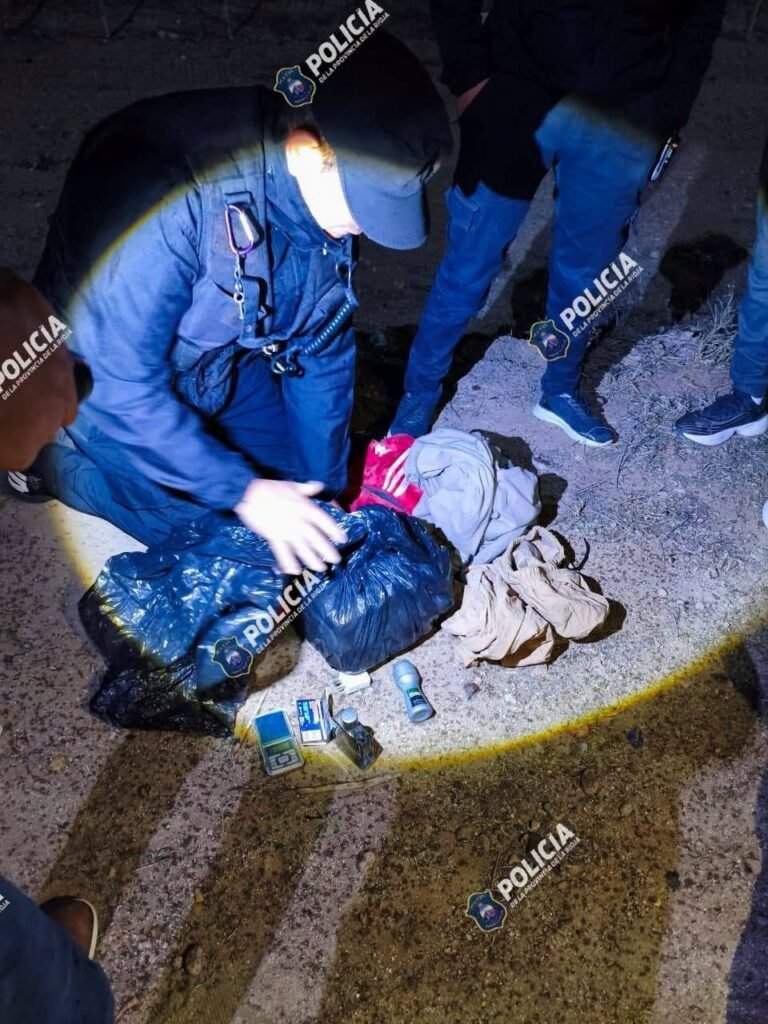 Chepes: un can detector de narcóticos permitió incautar estupefacientes en un colectivo WhatsApp Image 2026 08 31 at 7.38.50 AM
