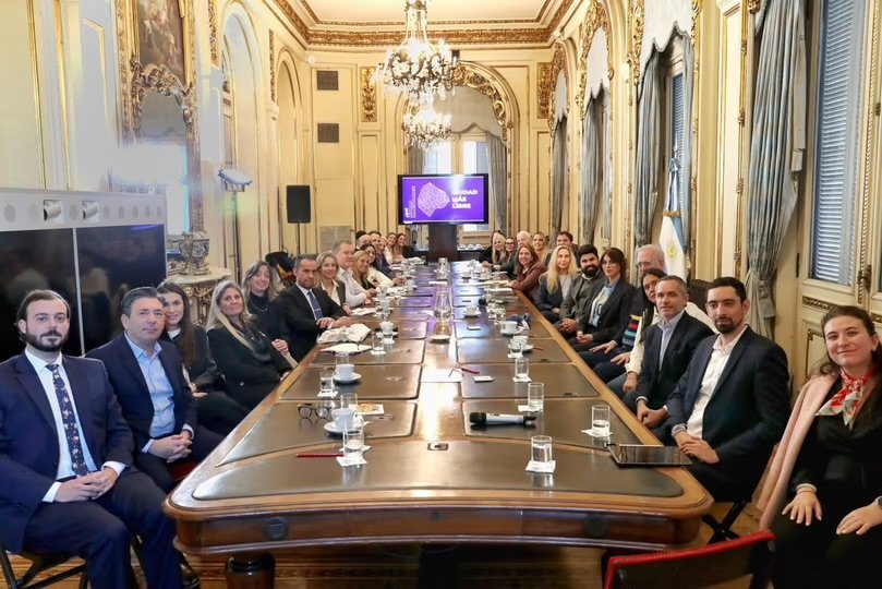 El Ejecutivo enviará al Congreso el Presupuesto 2027 en medio de las negociaciones con gobernadores IMG 6061